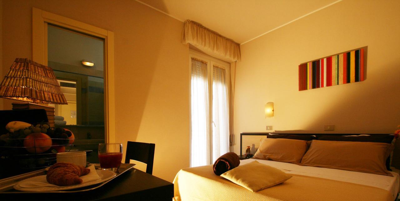 קאטוליקה Hotel London מראה חיצוני תמונה