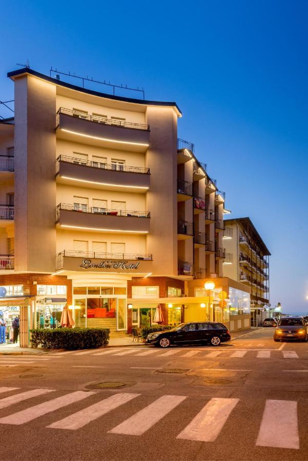 קאטוליקה Hotel London מראה חיצוני תמונה
