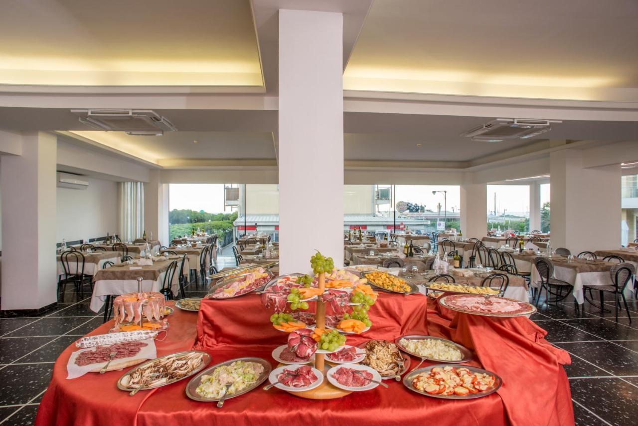 קאטוליקה Hotel London מראה חיצוני תמונה